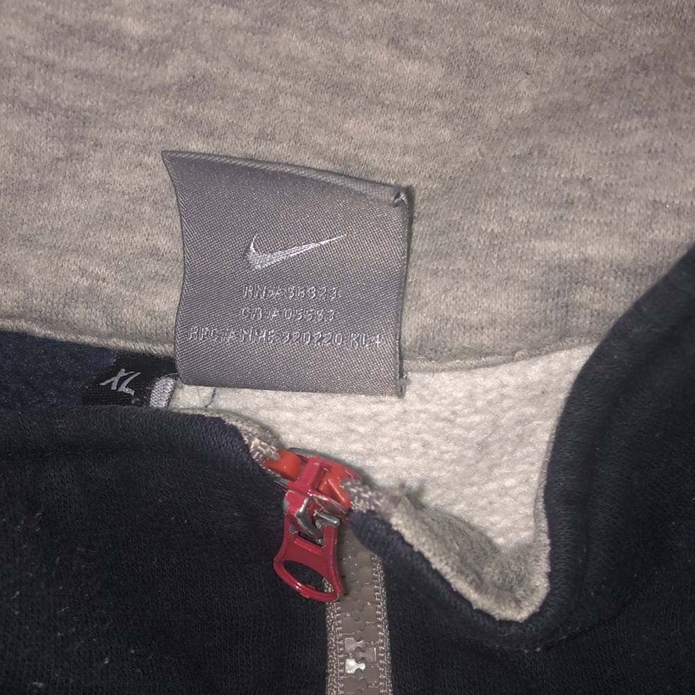 Nike Zip Up - Picture 3 of 3